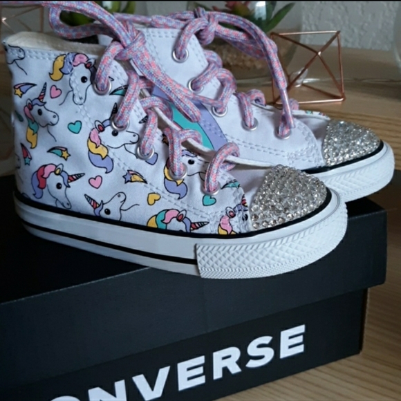 Bling Unicorn Rainbow Converse - Picture 2 of 6